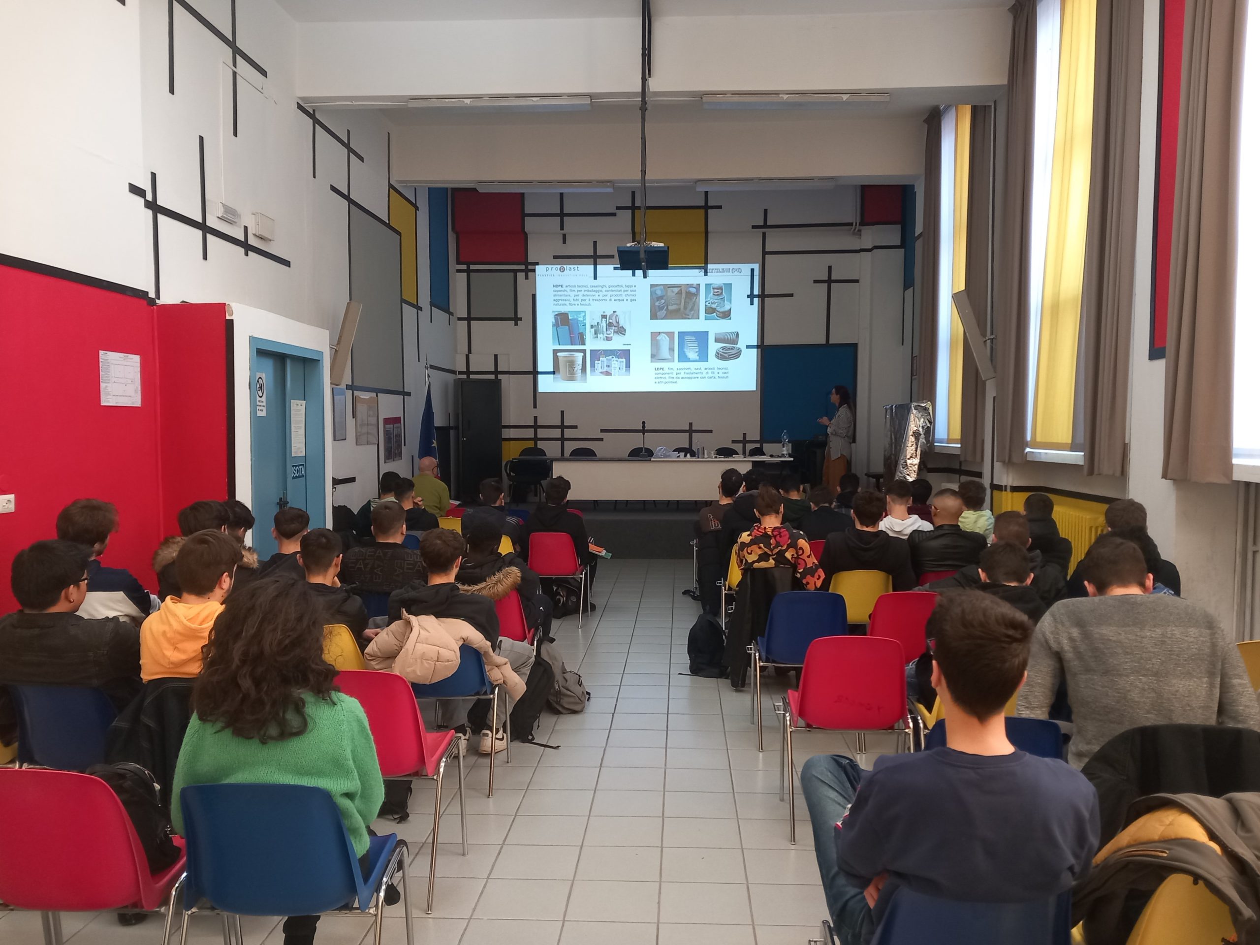 Lesson on “Polymeric materials and sustainability” at the Nervi-Fermi Institute in Alessandria